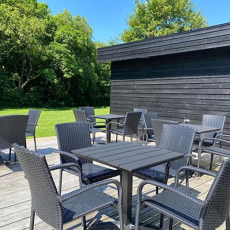 272 Bed & Breakfast Esbjerg Bagian luar foto